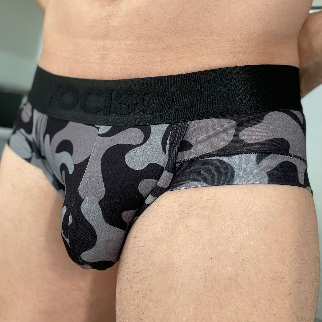 Camo-Iso-Brief-Lifestyle